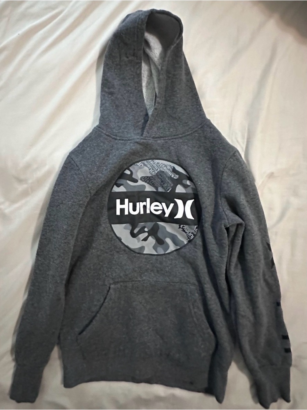 Size 7/8 (M): Boys Sweaters and Hoodie Bundle - Picture 4 of 5